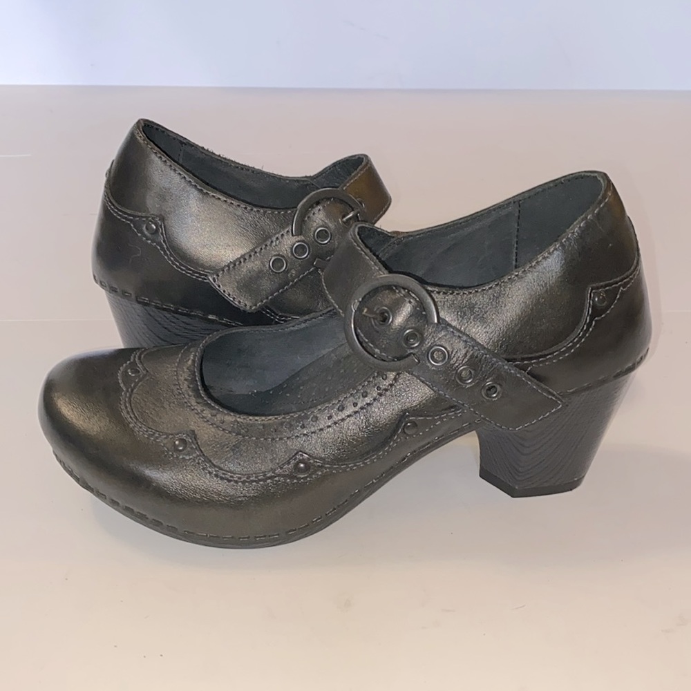 Dansko Women’s Nevin Graphite Maryjane Clogs Size 38